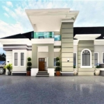 4 Bedroom Semi detached Penthouse Plot Of Land